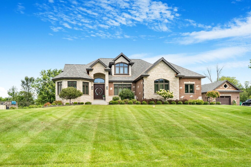 13440 Dokter Pl, Homer Glen, IL 60491 - photo 1