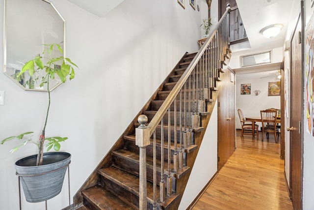 7 Woodmar Ct, Streamwood, IL 60107 - stairway with wood finished floors