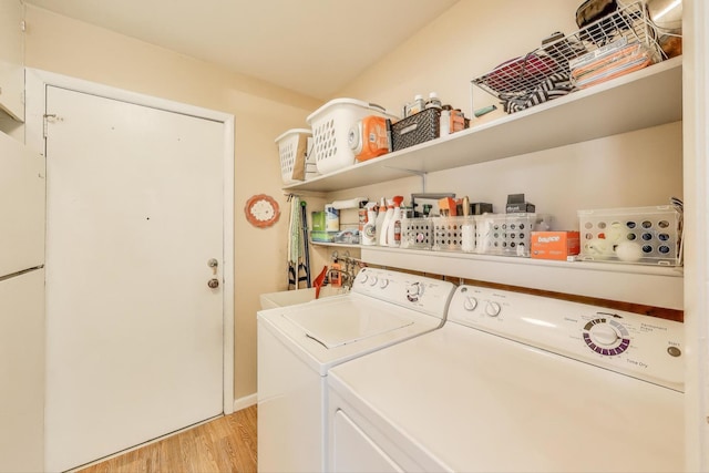 609 Bryce Trl, Roselle, IL 60172 - laundry area featuring light wood-style floors and separate washer and dryer