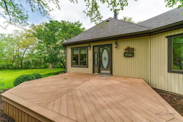 4308 Miller Oaks Dr, Mchenry, IL 60051 - wooden terrace with a yard