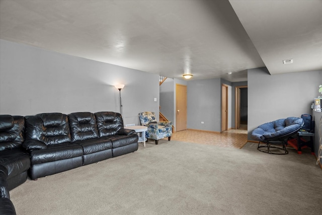 living room with carpet