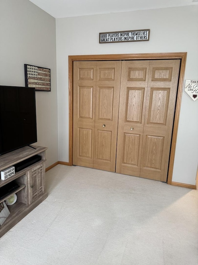 18233 Eagle Dr, Tinley Park, IL 60477 - living room with carpet floors and baseboards