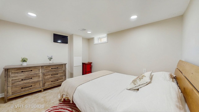 5304 N Oriole Ave, Chicago, IL 60656 - bedroom featuring recessed lighting and light carpet