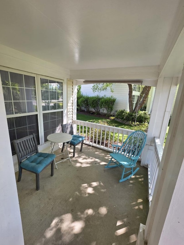7943 Dada Dr, Gurnee, IL 60031 - view of patio / terrace with covered porch