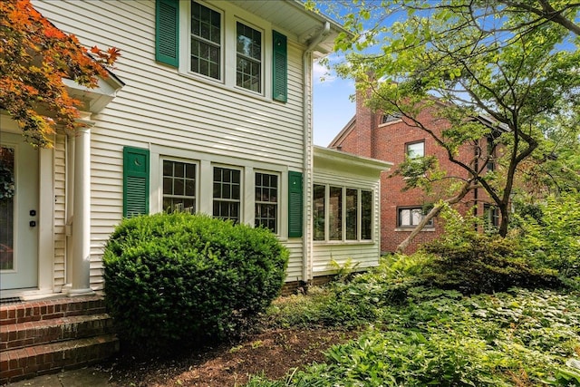 408 W Iowa St, Urbana, IL 61801 - view of property exterior