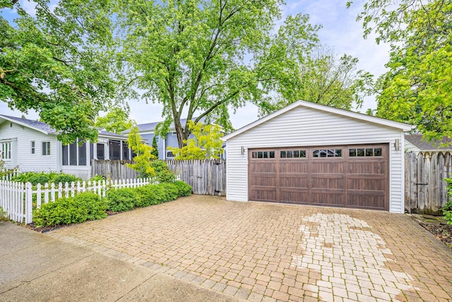 409 Cottage Ave, Glen Ellyn, IL 60137 - view of detached garage