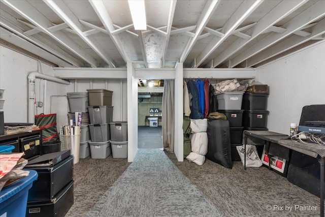 7 Hampton On Auburn Dr, Rolling Meadows, IL 60008 - unfinished basement with carpet