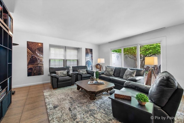 7 Hampton On Auburn Dr, Rolling Meadows, IL 60008 - living room with wood finished floors and baseboards