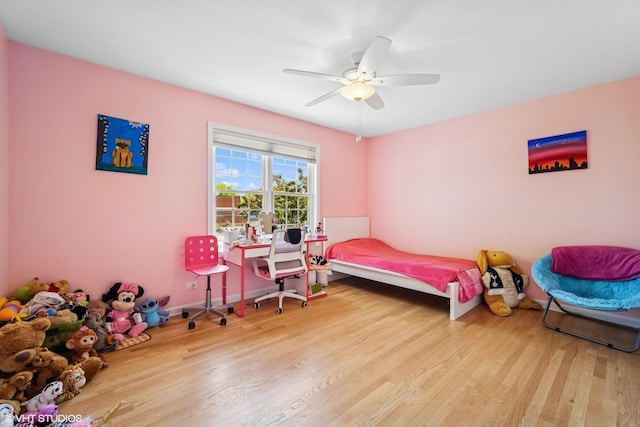846 Dunhill Dr, Buffalo Grove, IL 60089 - bedroom featuring wood finished floors, ceiling fan, and baseboards