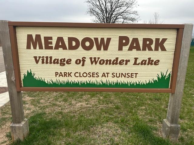 8506 Redbud Ct, Wonder Lake, IL 60097 - view of community / neighborhood sign