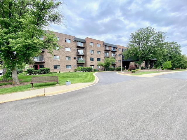 239 N Mill Rd Unit 217, Addison, IL 60101 - photo 2