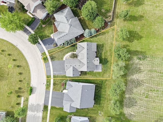 49 W Crabapple Ave, Cortland, IL 60112 - aerial view of property's location with property boundaries highlighted