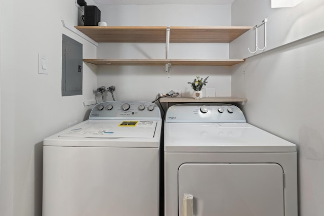 13206 N Country Club Ct Unit 1A, Palos Heights, IL 60463 - laundry room featuring electric panel and washing machine and dryer