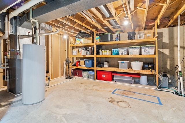 525 W Jackson St, Woodstock, IL 60098 - unfinished basement featuring gas water heater