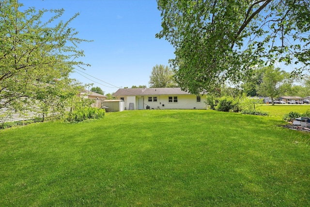 28 Liberty Blvd, Machesney Park, IL 61115 - view of grassy yard