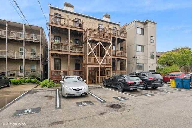 540 W Belden Ave Unit 1A, Chicago, IL 60614 - view of apartment building / complex with uncovered parking
