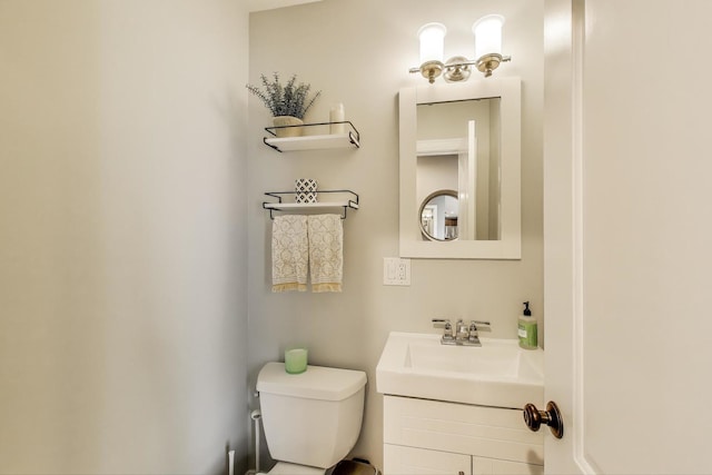 1524 Cleveland St, Evanston, IL 60202 - half bath with toilet and vanity