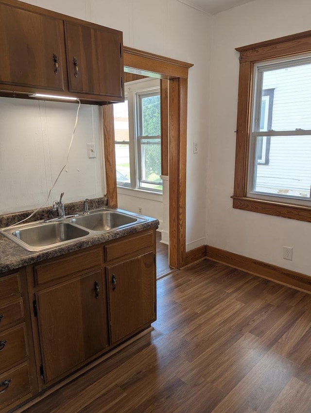 1043 W Lincoln Blvd, Freeport, IL 61032 - photo 10