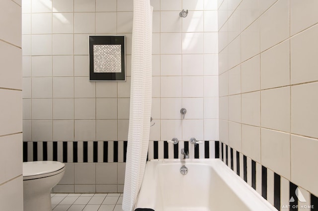 11333 S Langley Ave, Chicago, IL 60628 - full bath featuring tile walls, shower / tub combo with curtain, and tile patterned floors