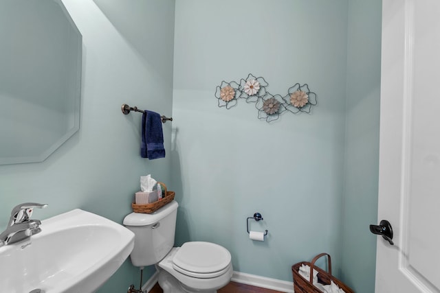 210 Station Park Cir, Grayslake, IL 60030 - bathroom with a sink and toilet