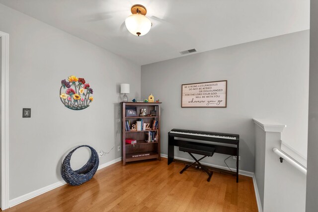 210 Station Park Cir, Grayslake, IL 60030 - sitting room featuring light wood finished floors and baseboards