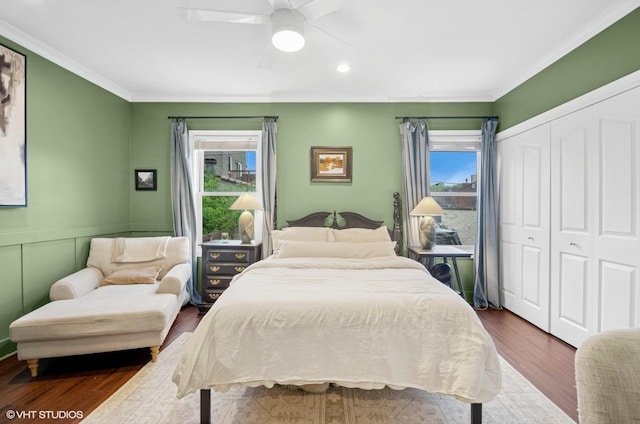 2842 N Southport Ave Unit 2, Chicago, IL 60657 - bedroom featuring ornamental molding, wood finished floors, a closet, ceiling fan, and recessed lighting