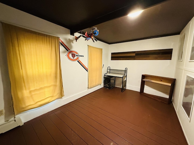 204 N Center St, Colfax, IL 61728 - interior space