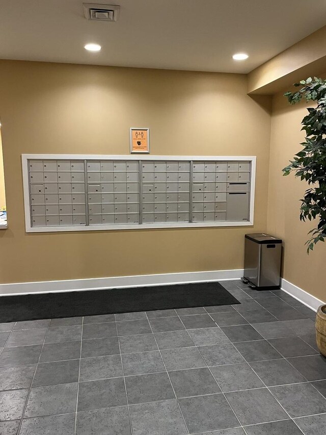 5200 S Ellis Ave Unit 202N, Chicago, IL 60615 - view of home's community with mail area and recessed lighting