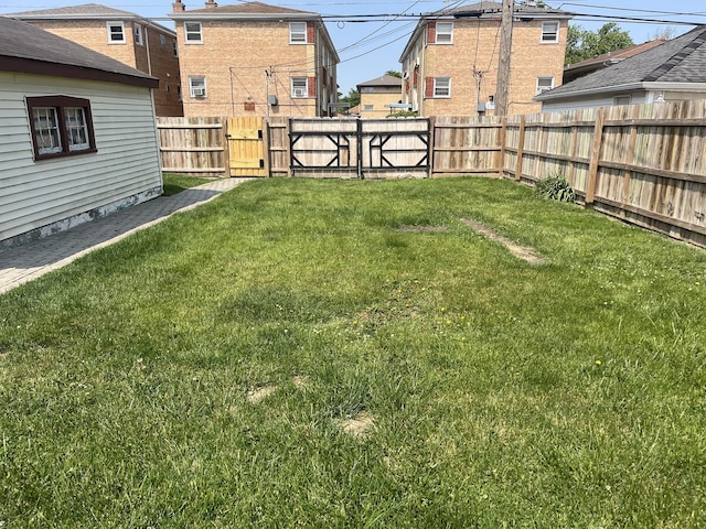 2256 S 15th Ave, North Riverside, IL 60546 - view of yard with a gate