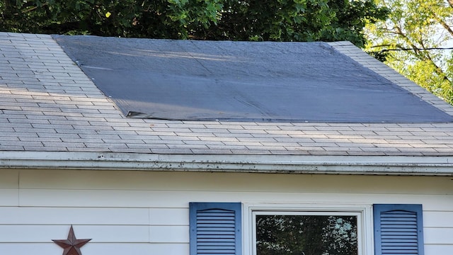 exterior view of a shingled roof