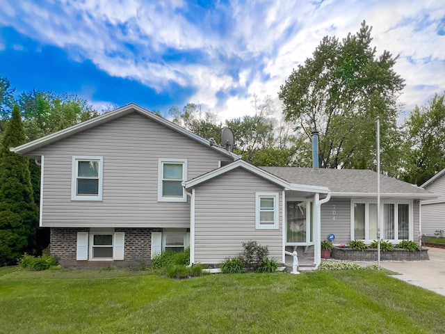 704 Springfield Dr, Roselle, IL 60172 - photo 2