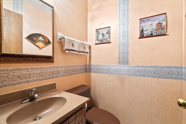 620 W 58th St, Westmont, IL 60559 - bathroom featuring toilet and vanity
