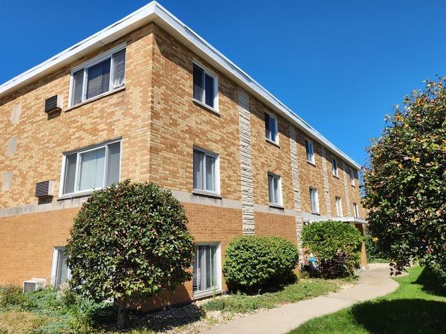 5574 S Archer Ave Unit 2C, Chicago, IL 60638 - view of building exterior