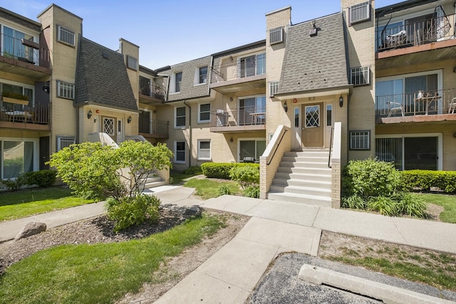 812 N River Rd Unit 3B, Mount Prospect, IL 60056 - view of building exterior