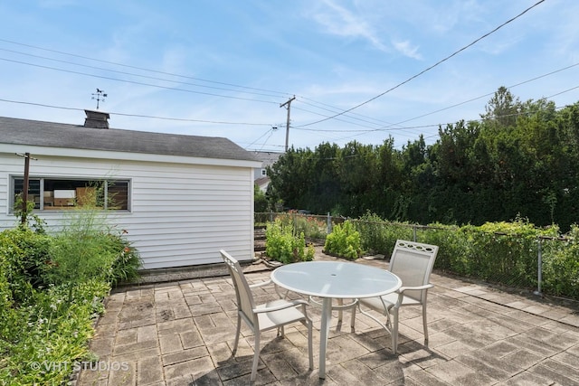 1401 S 6th Ave, Des Plaines, IL 60018 - view of patio featuring outdoor dining space