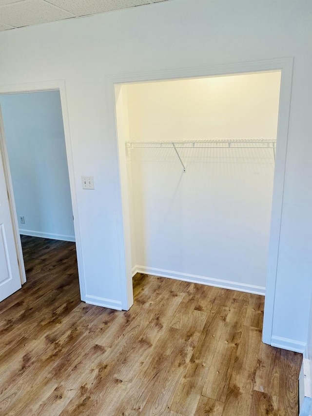 910 Market St, Dekalb, IL 60115 - spacious closet featuring wood finished floors