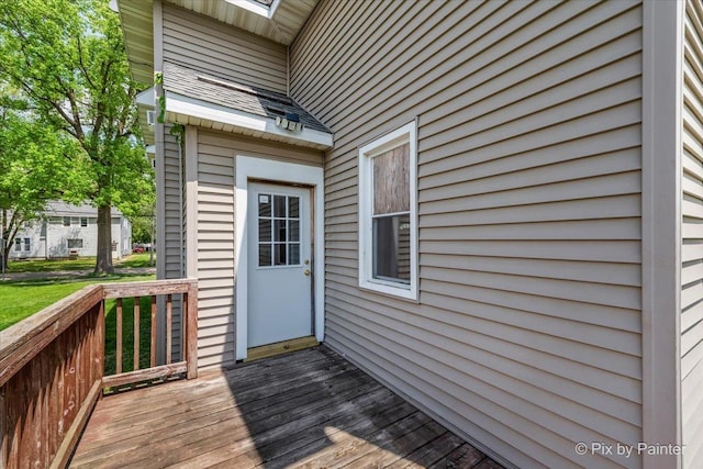 910 Market St, Dekalb, IL 60115 - view of deck