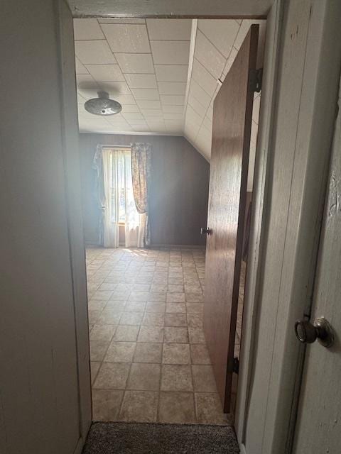 303 W Prairie St, Pontiac, IL 61764 - view of corridor