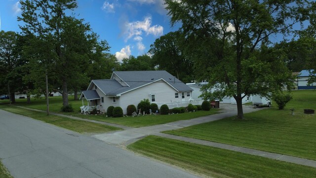 205 N Park St, Milford, IL 60953 - photo 2
