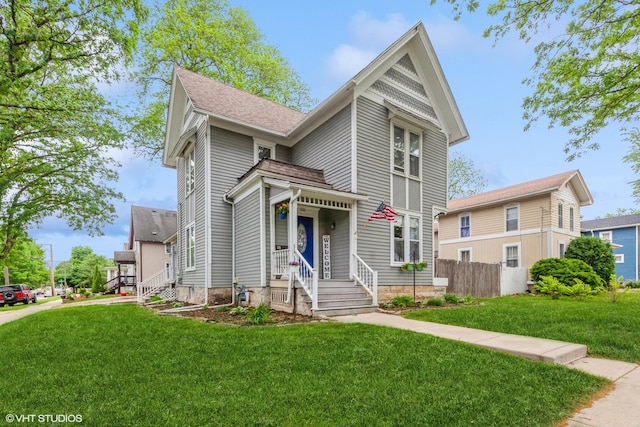 523 Spruce St, Aurora, IL 60506 - photo 1
