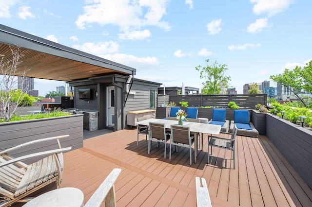 736 W Melrose St Unit 4W, Chicago, IL 60657 - wooden terrace featuring outdoor dining space