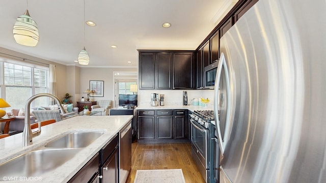 301 N Delphia Ave, Park Ridge, IL 60068 - photo 6