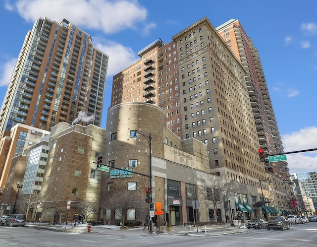 40 E 9th St Unit 716, Chicago, IL 60605 - view of building exterior with a view of city
