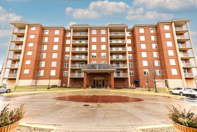 8340 Callie Ave Unit 608, Morton Grove, IL 60053 - photo 1