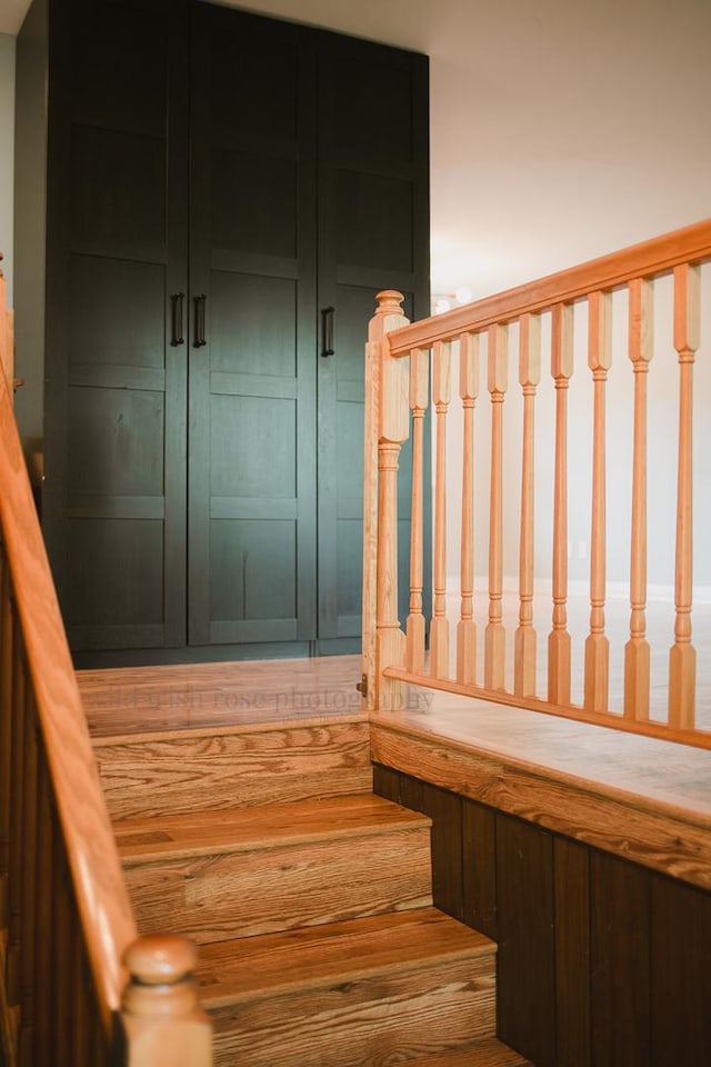 48 Norman St, Kankakee, IL 60901 - view of staircase