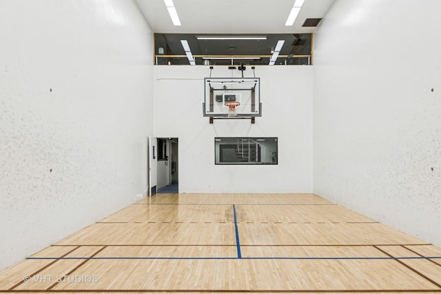 155 N Harbor Dr Unit 610, Chicago, IL 60601 - view of basketball court with community basketball court