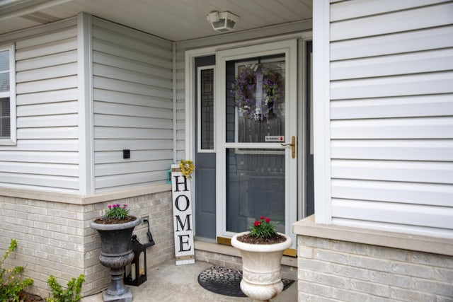 view of exterior entry