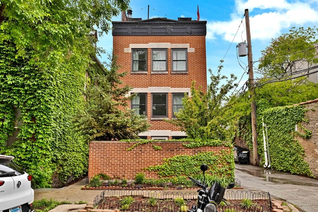 1815 N Bissell St Unit 3, Chicago, IL 60614 - view of property featuring brick siding
