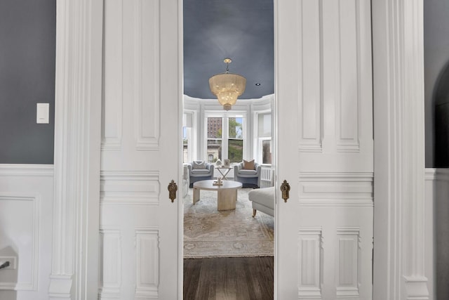 1814 N Lincoln Park W Unit 3, Chicago, IL 60614 - hallway with wood finished floors