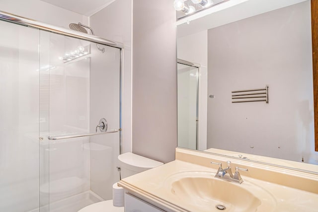 971 Heathrow Ln, Naperville, IL 60540 - full bathroom featuring a shower stall, toilet, and vanity
